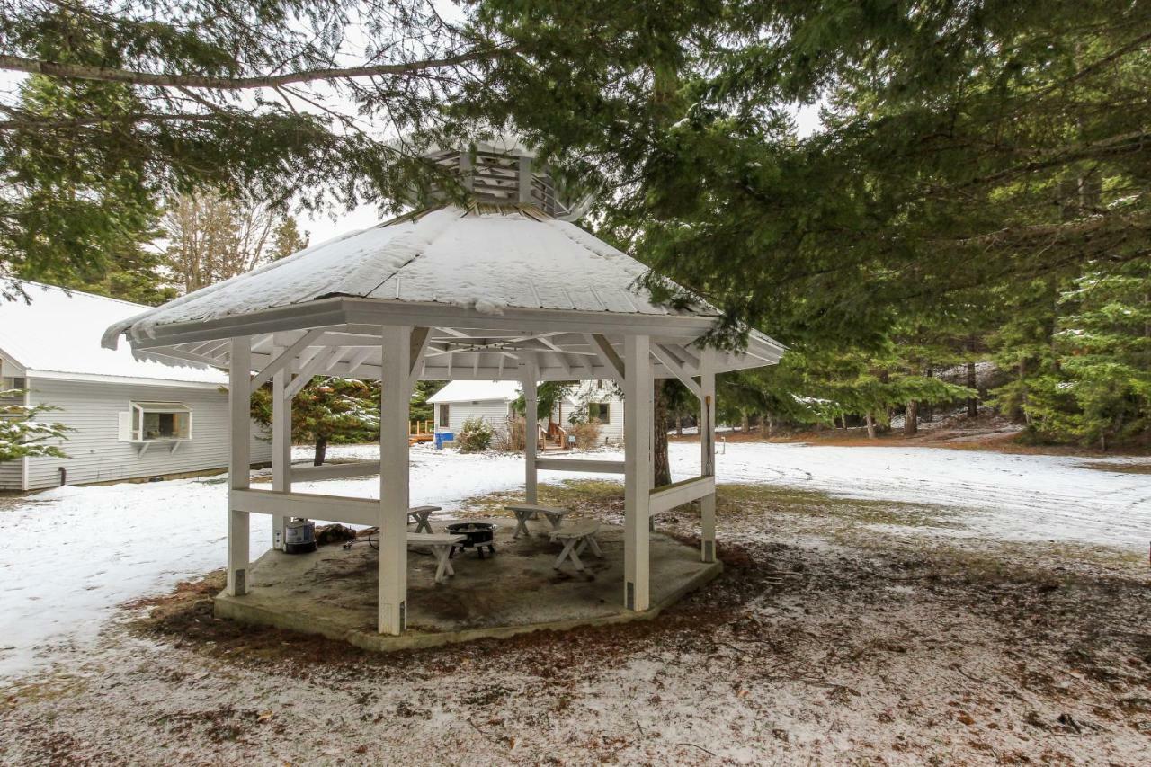 Creekside Cabin Nelson エクステリア 写真